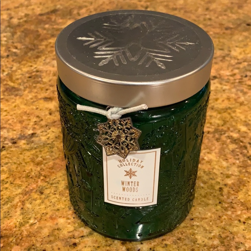 Winter Woods Scented Holiday Candle